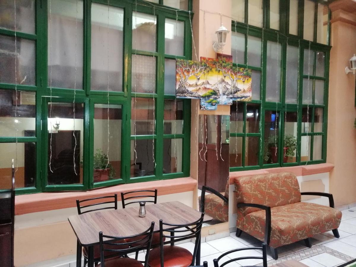 Hostal Victoria Quito Eksteriør bilde